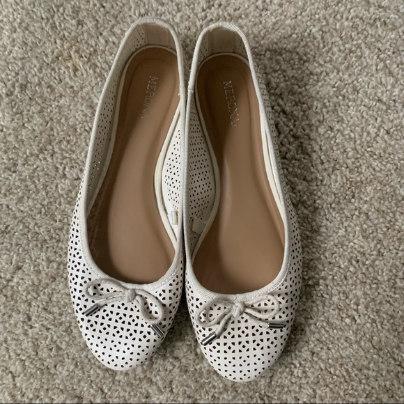 Merona Shoes - ✨2 for $5✨ Simple White Flats